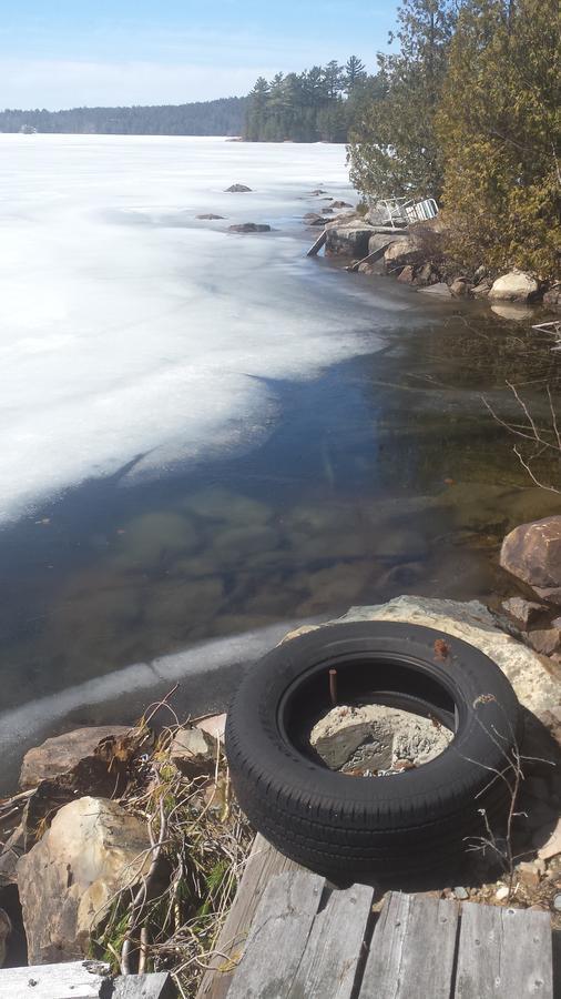 Dunlop Lake Lodge Elliot Lake 外观 照片
