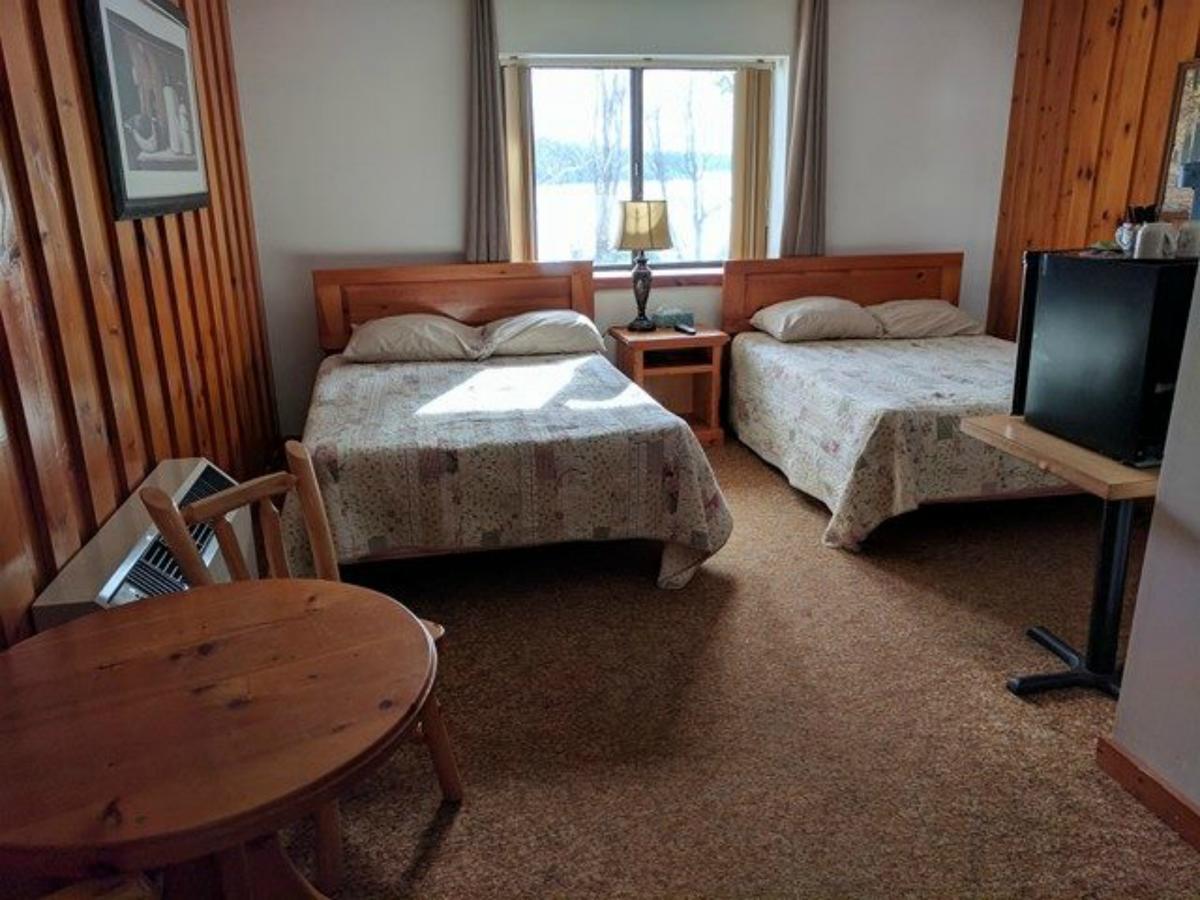 Dunlop Lake Lodge Elliot Lake 外观 照片