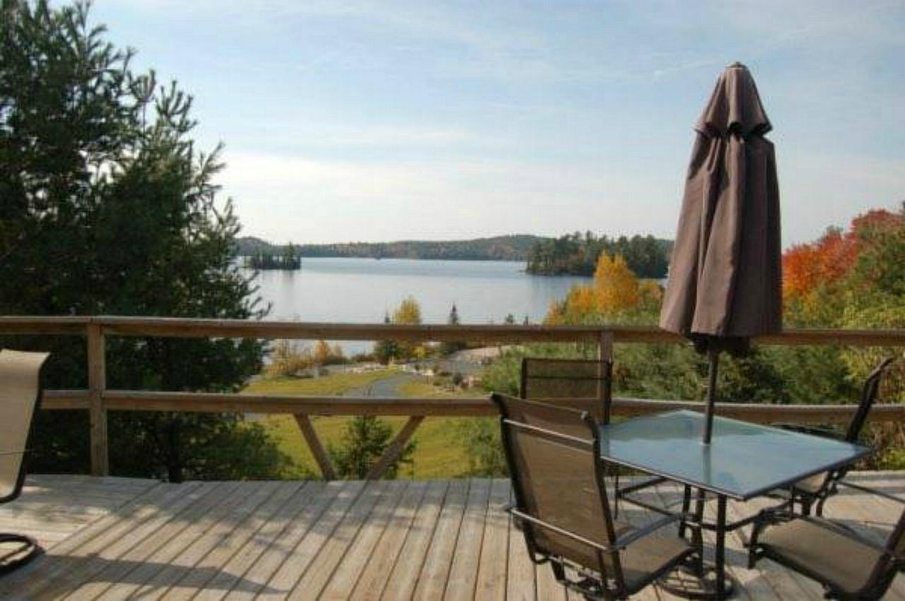 Dunlop Lake Lodge Elliot Lake 外观 照片