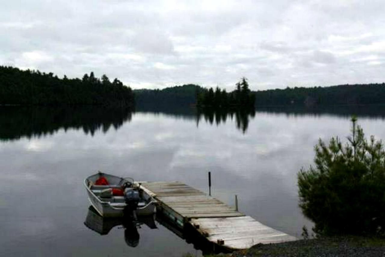 Dunlop Lake Lodge Elliot Lake 外观 照片